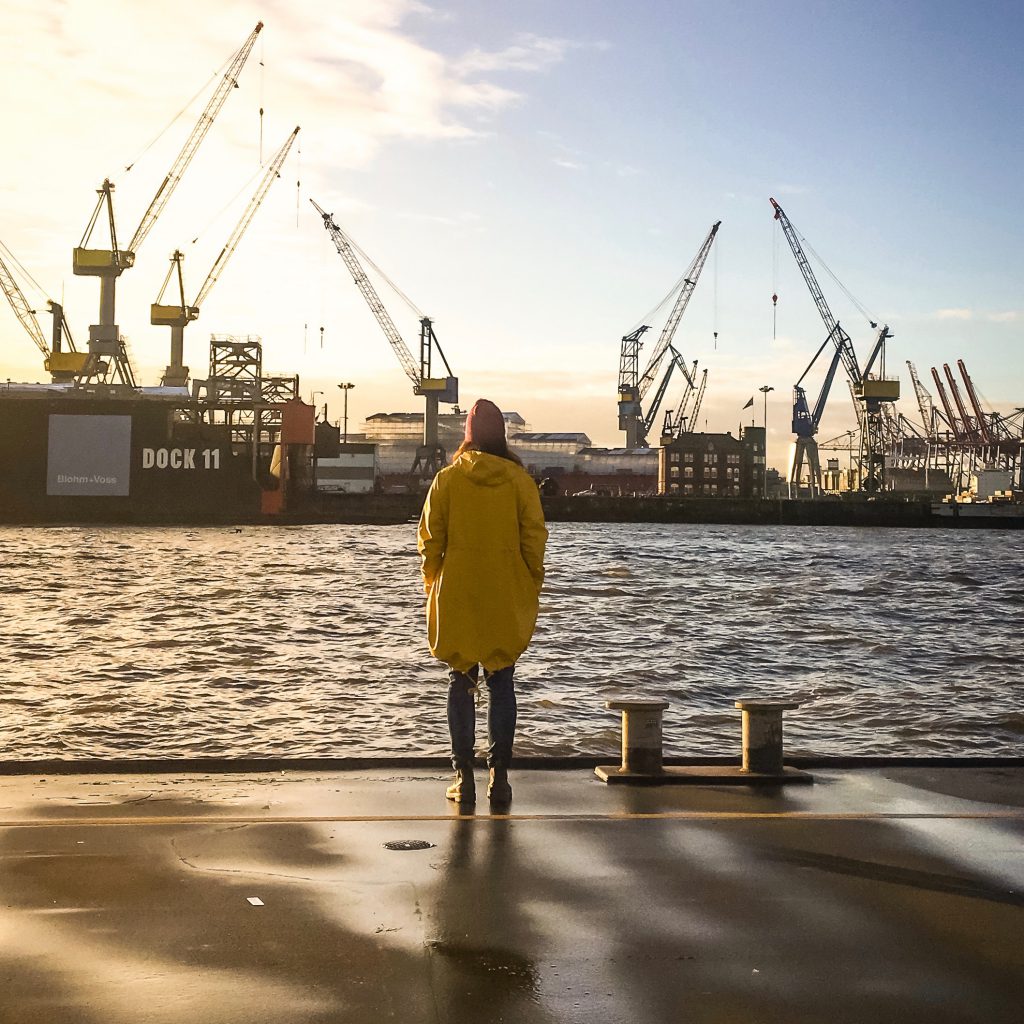 Frau Elbville in Hamburg am Hafen gibt Tipps für Hamburg
