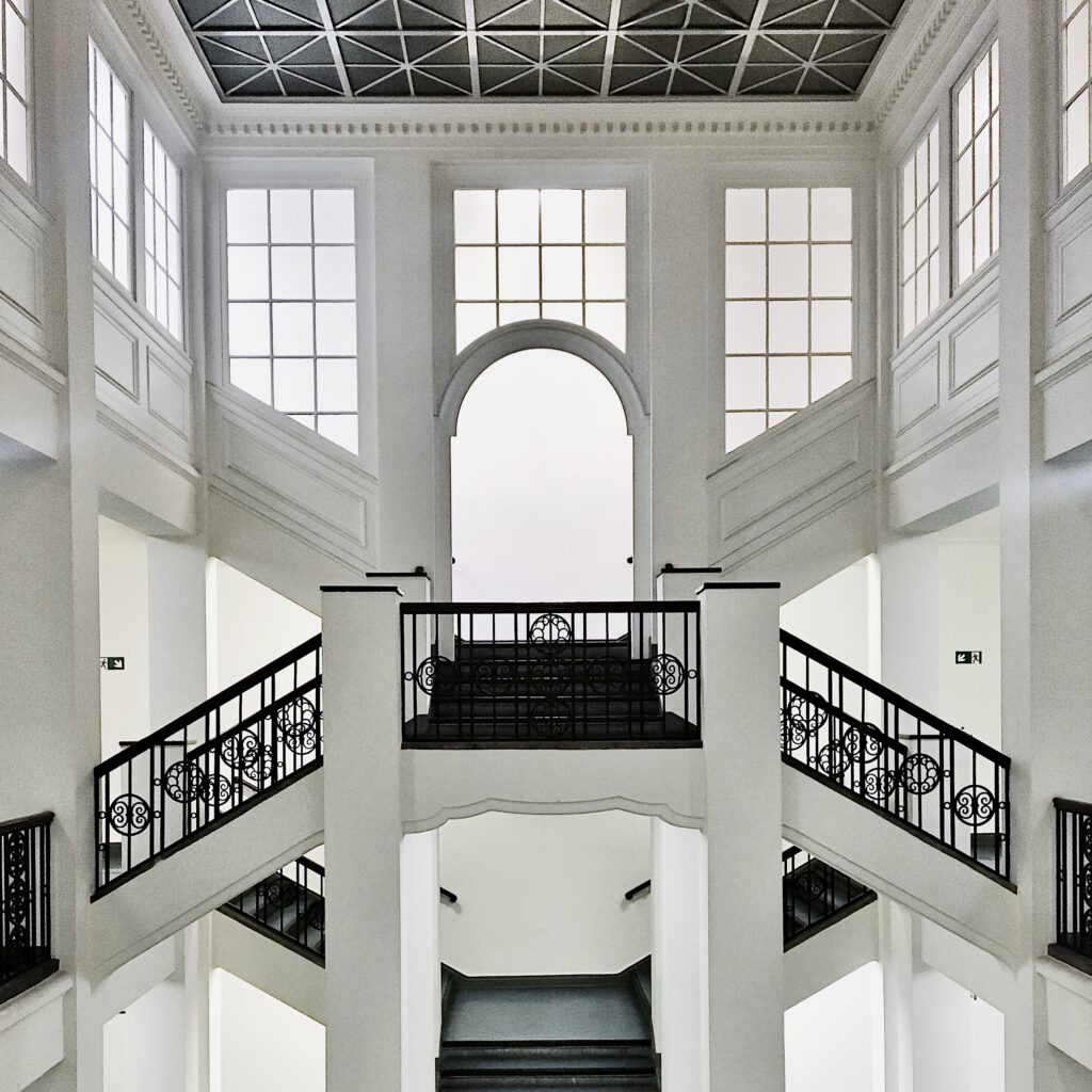 Hamburg Gebäude von innen: Tolle Architektur Gewerbeamt